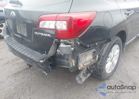 2015 Subaru Outback 2.5I Premium из США, поврежденный, VIN 4S4BSBHC3F3320235